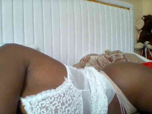 BoobieQueen webcam