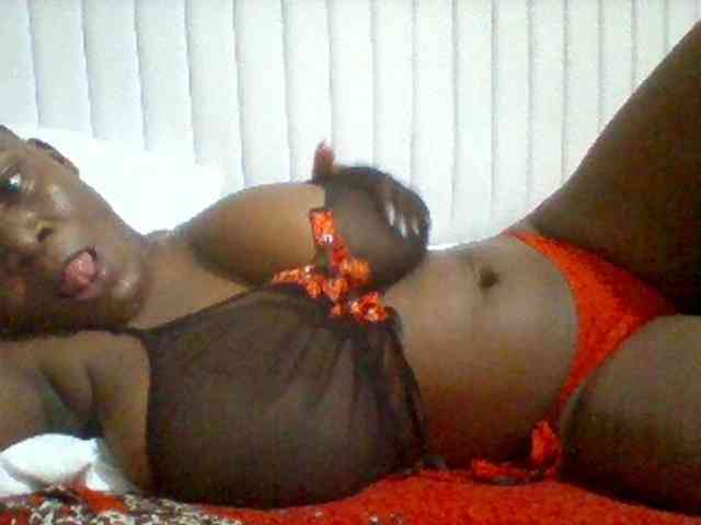 BoobieQueen webcam