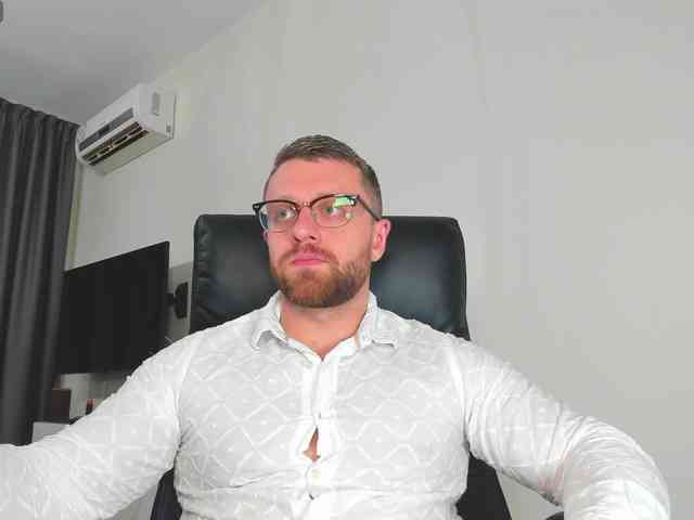 iFindomguy iFindomguy