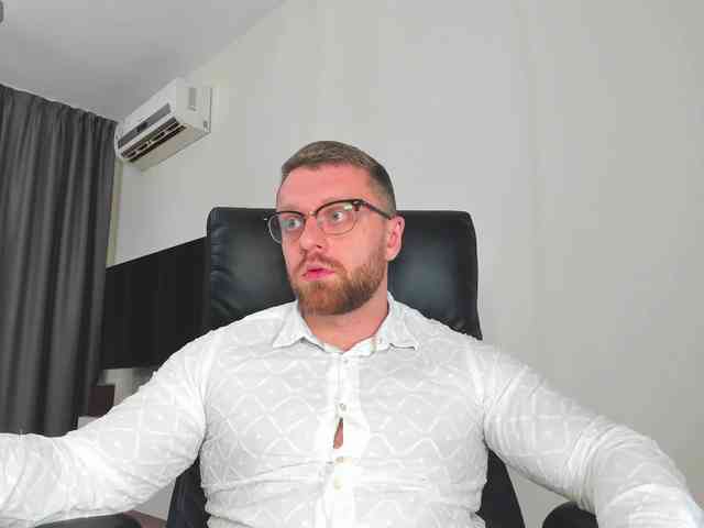 iFindomguy iFindomguy