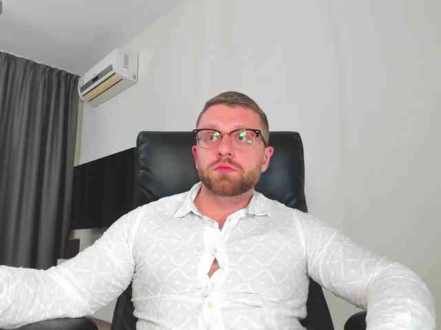 iFindomguy iFindomguy