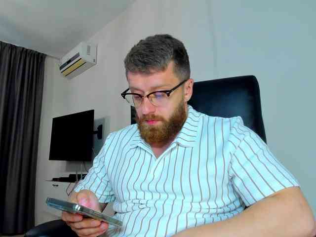 iFindomguy iFindomguy