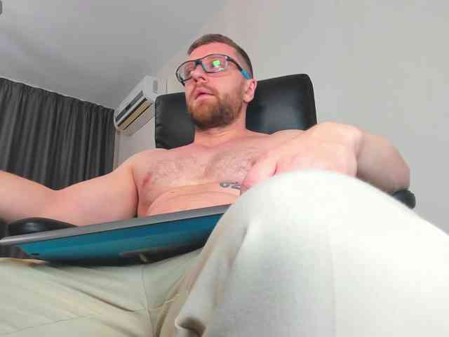 iFindomguy iFindomguy