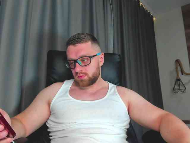 iFindomguy iFindomguy