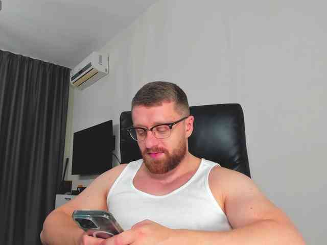 iFindomguy iFindomguy