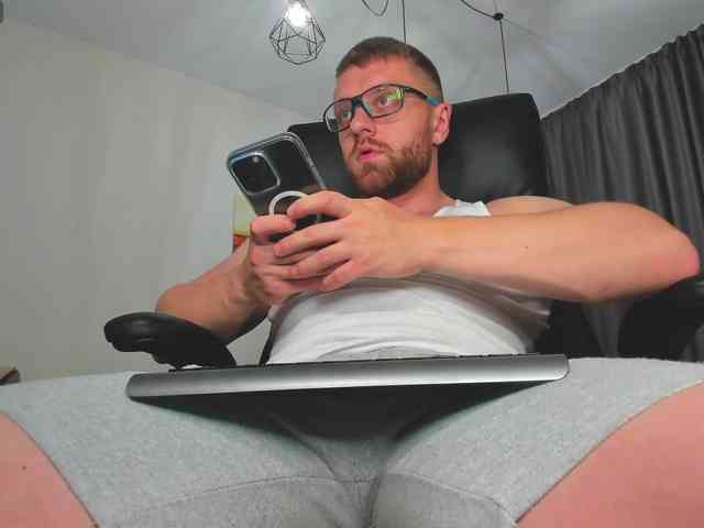 iFindomguy iFindomguy