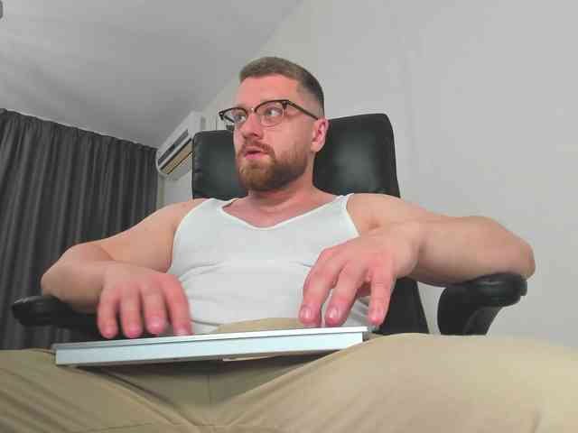 iFindomguy iFindomguy