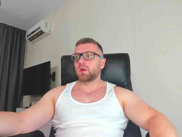 iFindomguy iFindomguy