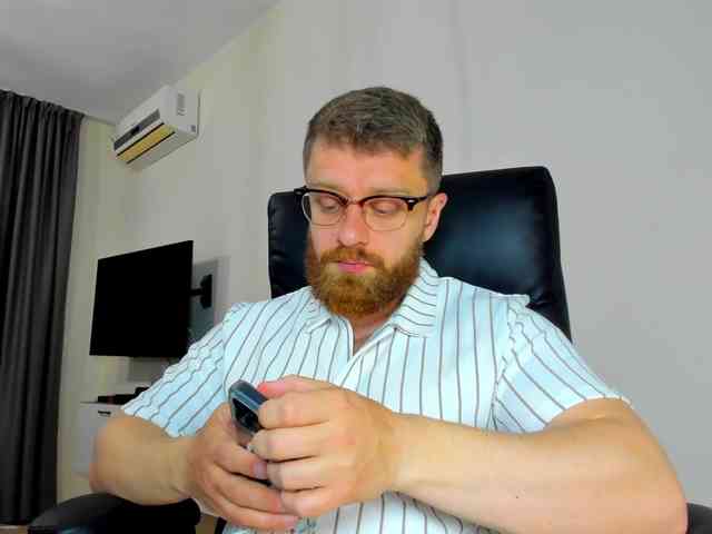 iFindomguy iFindomguy