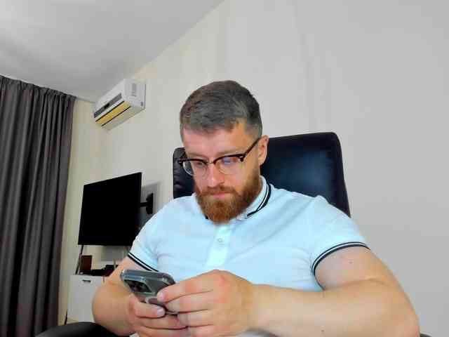 iFindomguy iFindomguy