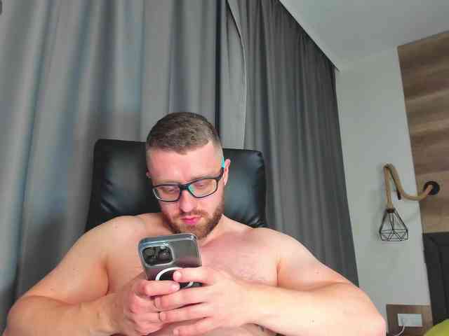 iFindomguy iFindomguy