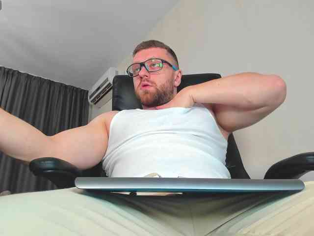 iFindomguy iFindomguy