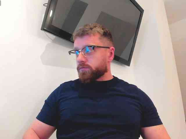 iFindomguy iFindomguy