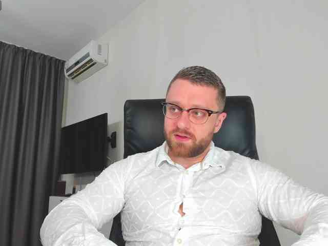 iFindomguy iFindomguy