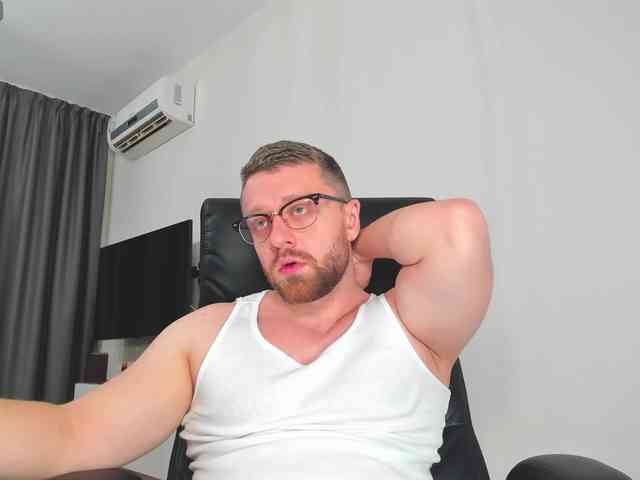 iFindomguy iFindomguy