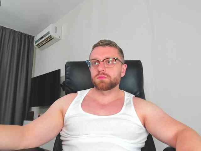 iFindomguy iFindomguy