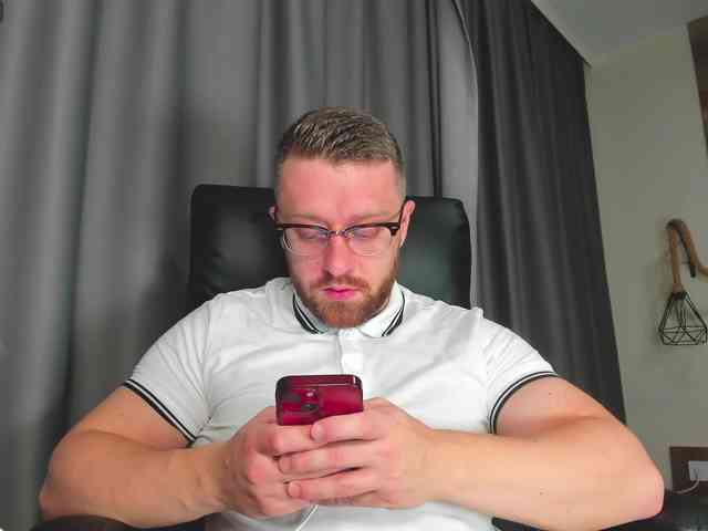 iFindomguy iFindomguy