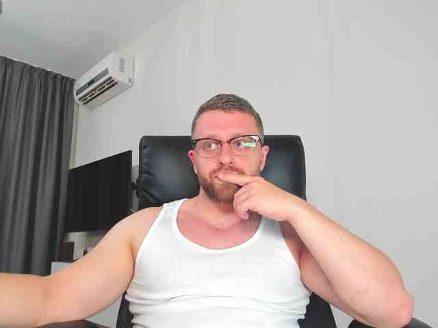 iFindomguy iFindomguy