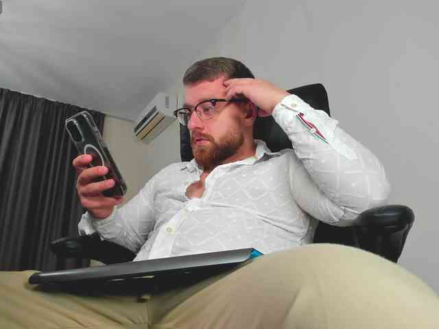 iFindomguy iFindomguy