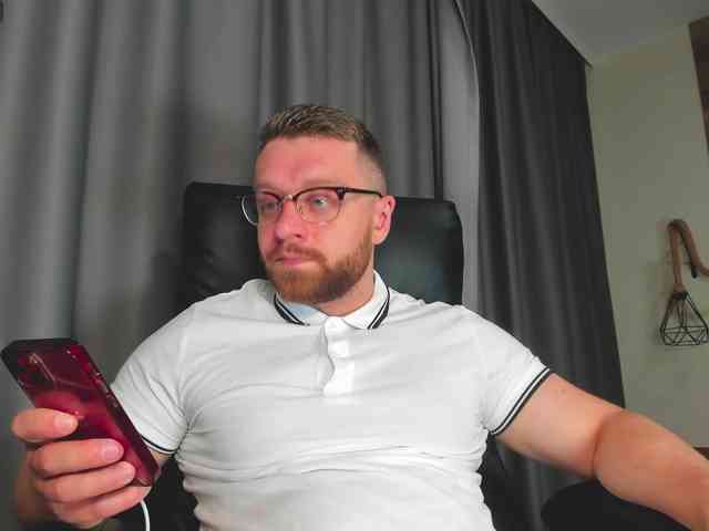 iFindomguy iFindomguy