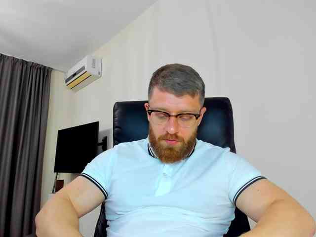 iFindomguy iFindomguy