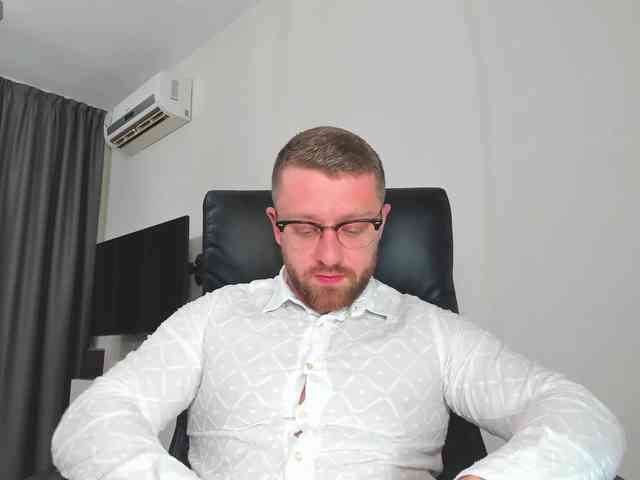 iFindomguy iFindomguy