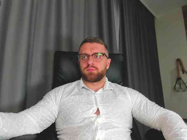 iFindomguy iFindomguy