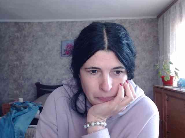 KristiWhite webcam