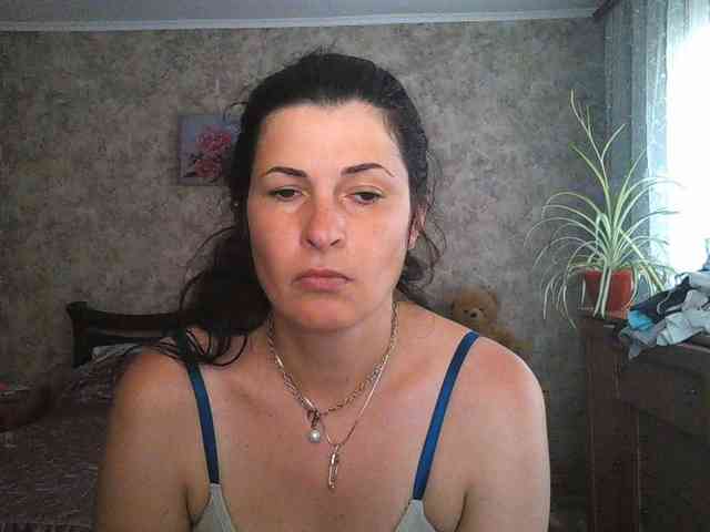 KristiWhite webcam