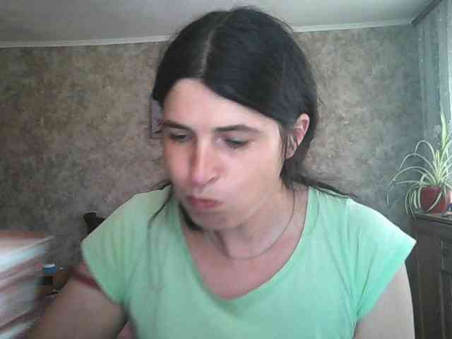 KristiWhite webcam