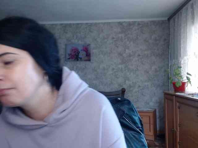 KristiWhite webcam