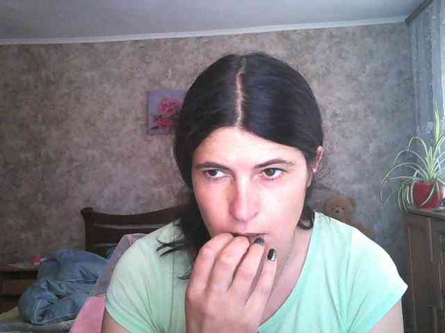 KristiWhite webcam