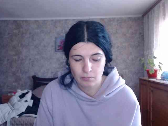 KristiWhite webcam