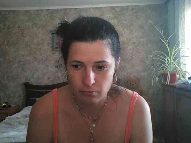 KristiWhite webcam