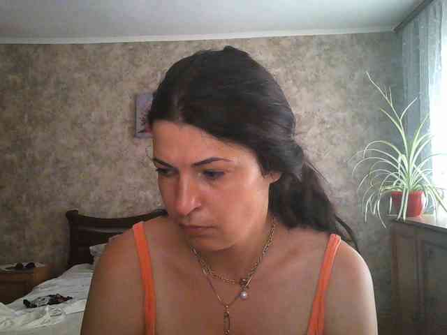 KristiWhite webcam