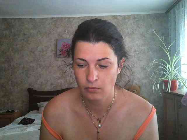 KristiWhite webcam