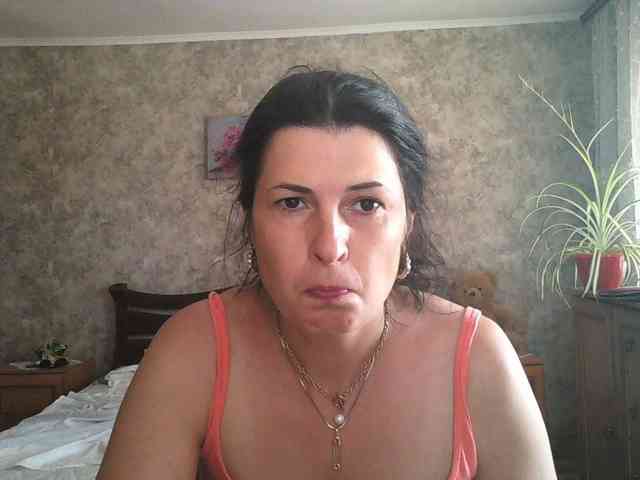 KristiWhite webcam