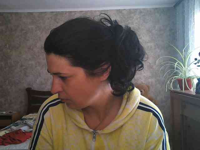 KristiWhite webcam