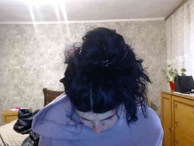 KristiWhite webcam