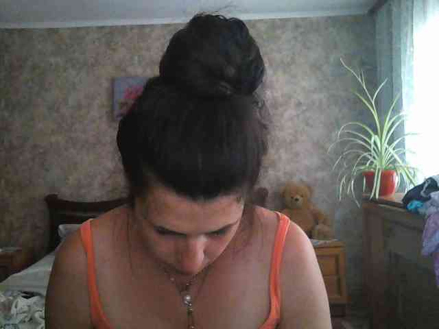 KristiWhite webcam