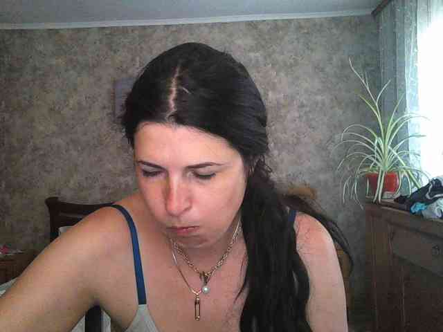 KristiWhite webcam