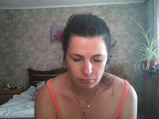 KristiWhite webcam