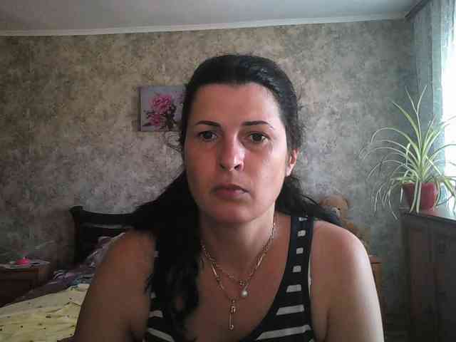 KristiWhite webcam