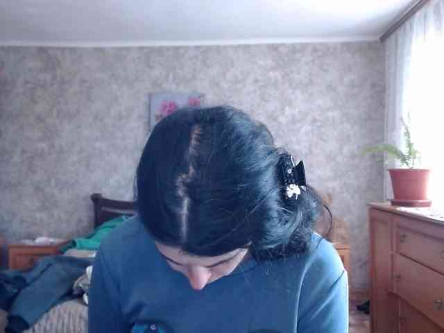 KristiWhite webcam