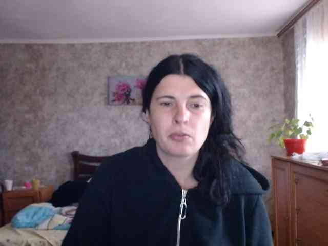 KristiWhite webcam