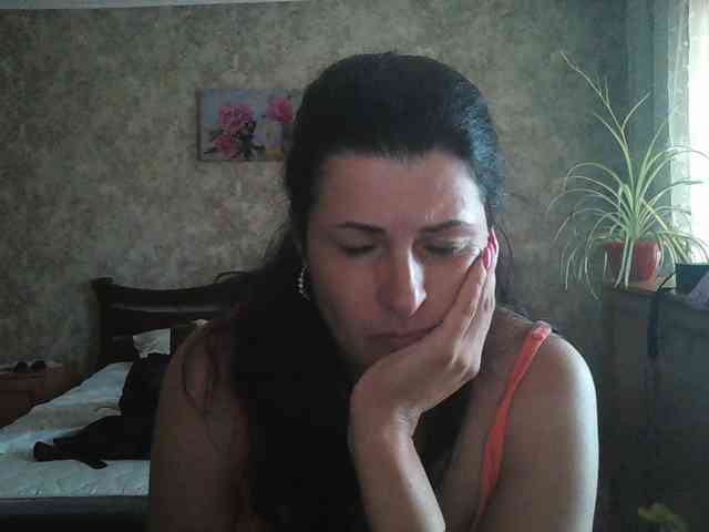 KristiWhite webcam