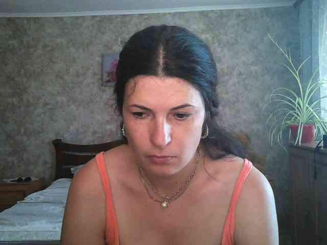 KristiWhite webcam