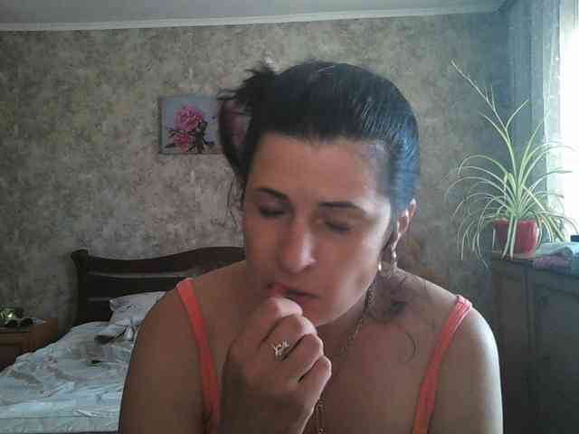 KristiWhite webcam