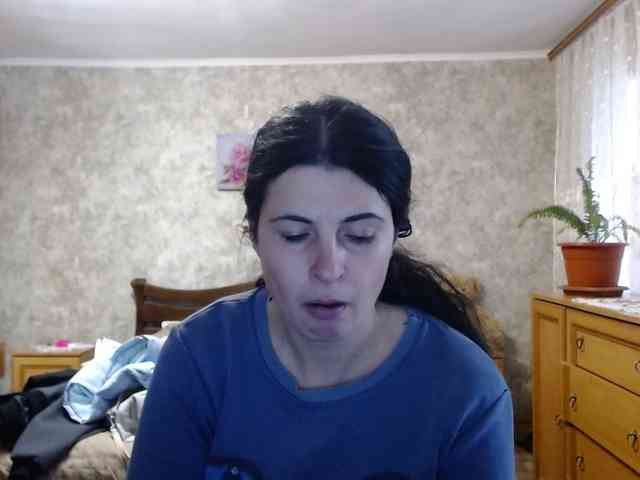 KristiWhite webcam