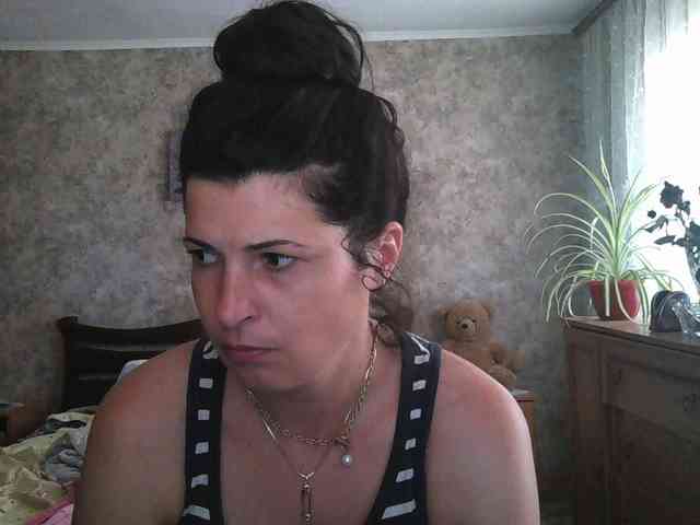 KristiWhite webcam